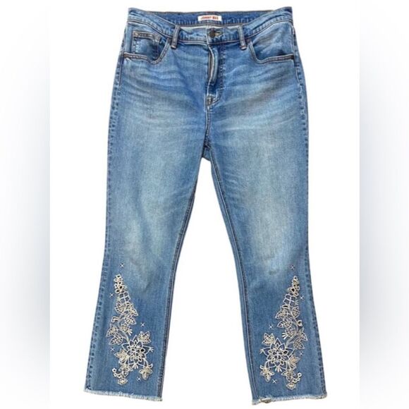 Johnny Was Flower Embroidered Eyelet Cropped Baby Boot Denim Blue Jeans Size 31 - Picture 1 of 8